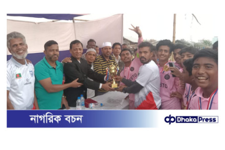 আন্তঃ একাডেমি কাপ ফুটবলে চ্যাম্পিয়ন হয়েছে পদ্মা হাউস 