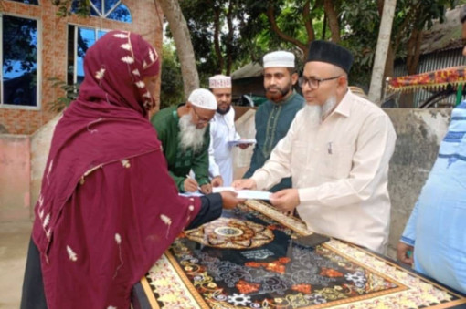 মুরাদনগরে অসহায় ও দুস্থ ১৭০ পরিবারের মাঝে জামায়াতের ঈদ উপহার