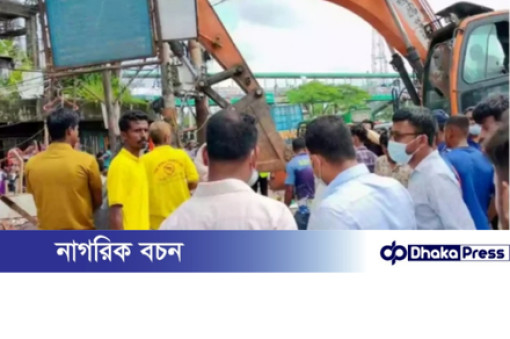 কুমিল্লার পদুয়ার বাজারে প্রায় ১০০ অবৈধ স্থাপনা উচ্ছেদ