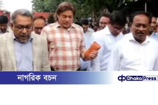 পাবনার ঈশ্বরদীতে পাকশী বিভাগীয় রেলওয়ে কর্মকর্তাদের সঙ্গে মতবিনিময় করেছেন রেলপথ মন্ত্রণালয়ের সচিব ফাহিমুল ইসলাম।