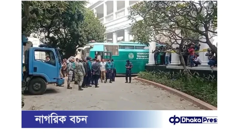 ১০ সেনা কর্মকর্তাকে ট্রাইব্যুনালে হাজির, নিরাপত্তা জোরদার