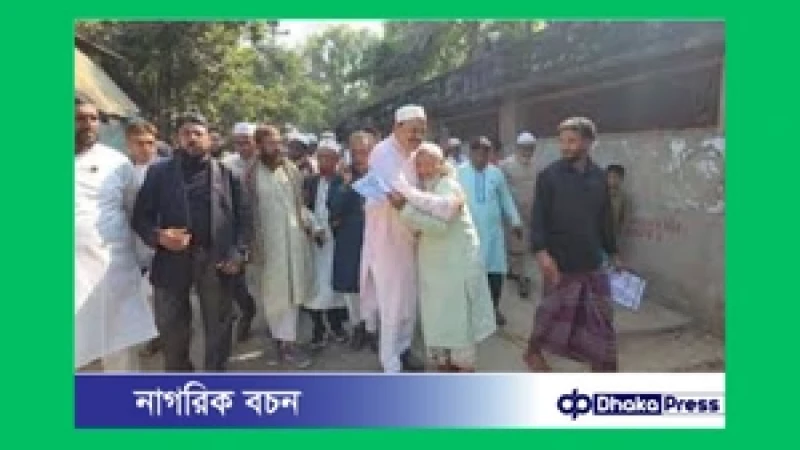 বাড়বকুণ্ডে গণসংযোগে আসলাম চৌধুরী: অগ্রাধিকার ভিত্তিতে উন্নয়ন বাস্তবায়নের অঙ্গীকার