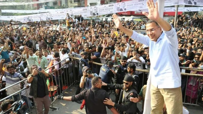 এলাকার সন্তান হিসেবে সবার কাছে ধানের শীষে ভোট চাইছি : তারেক রহমান