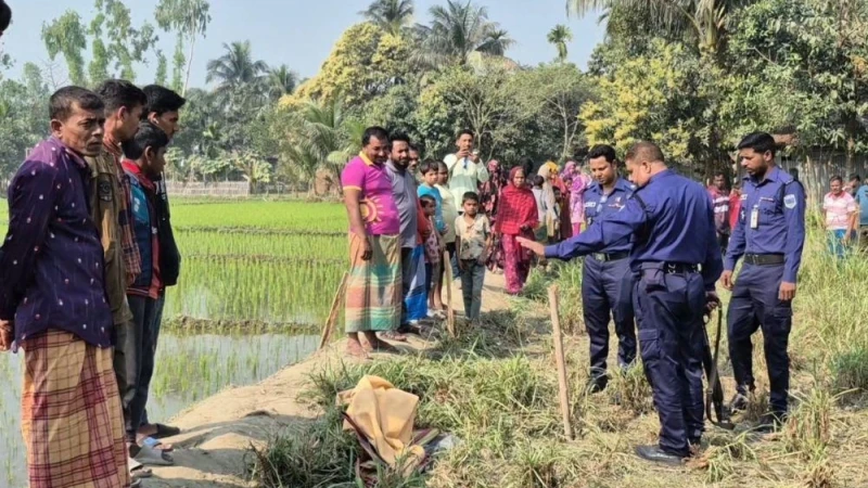 বগুড়ায় ট্রাক মালিককে গলা কেটে হত্যা
