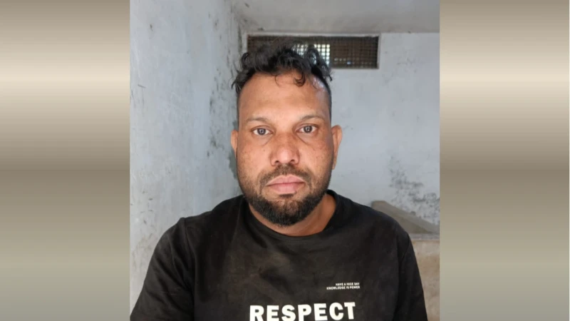 মুরাদনগরে মাদক বিক্রেতাকে পুলিশের হাতে দিলেন এলাকাবাসী