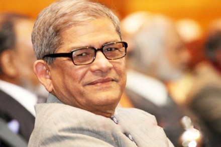 স্ত্রীকে সঙ্গে নিয়ে চিকিৎসার জন্য সিঙ্গাপুর যাচ্ছেন মির্জা ফখরুল